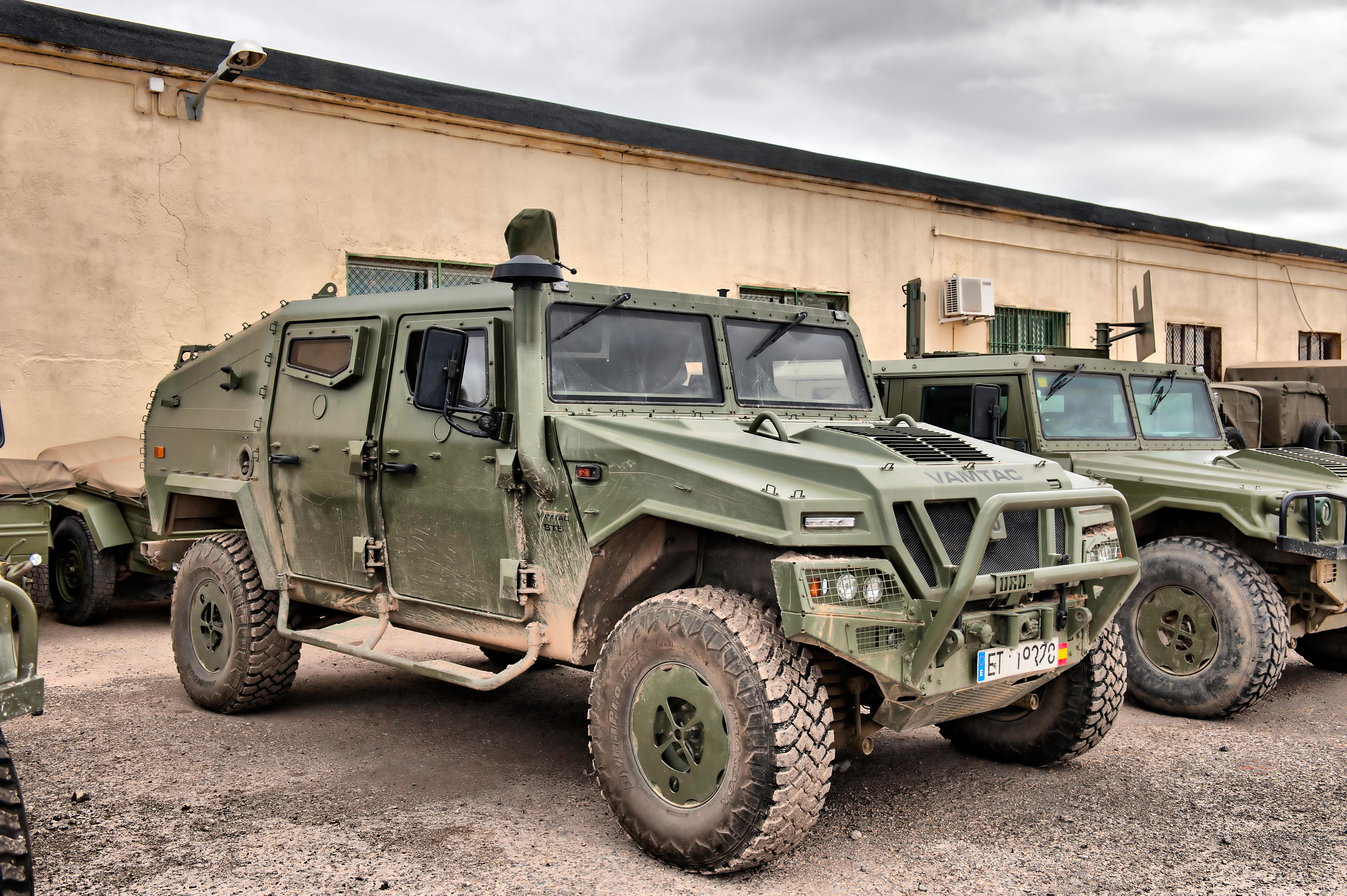 Armoured tactical vehicle fleet